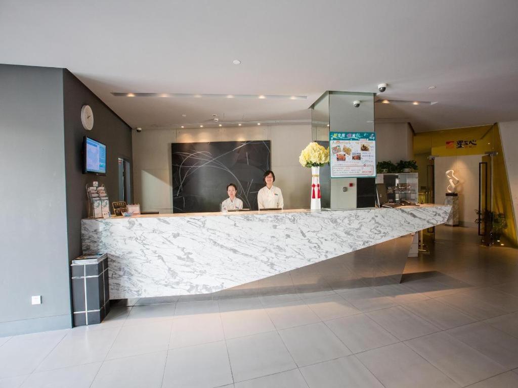 שנגחאי Jinjiang Inn Caoan Road מראה חיצוני תמונה